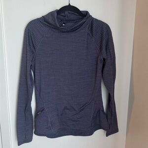 Champion Purple Long Sleeve sweater - pockets